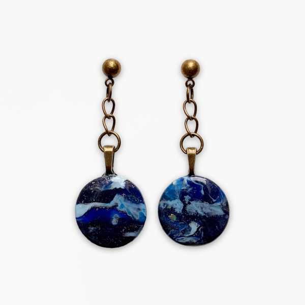 Handmade Deep Blue Round Drop Earrings featuring marbled navy, cobalt and turquoise polymer clay discs suspended from antique bronze chain links.